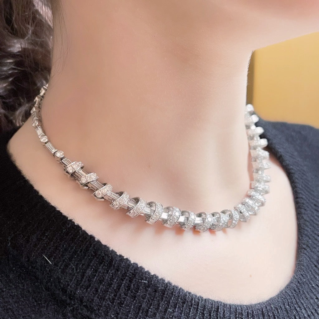 Paul Flato Jewelry Diamond Ribbon Loop Necklace