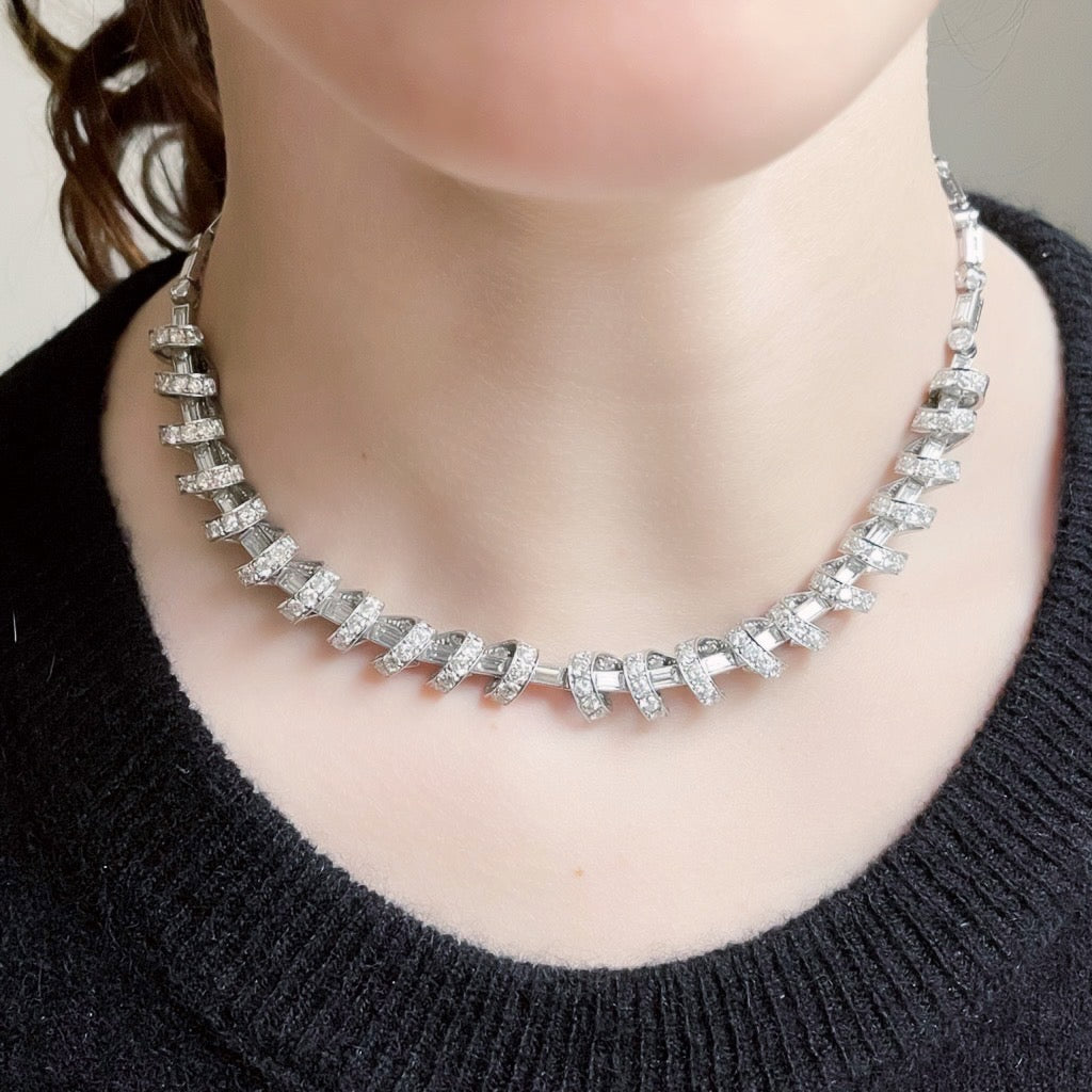 Paul Flato Jewelry Diamond Ribbon Loop Necklace