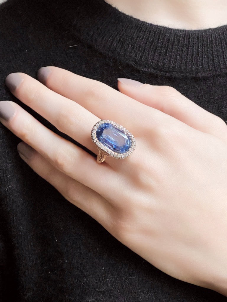 Ceylon Sapphire Diamond Ring